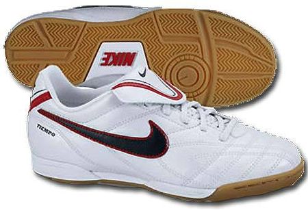 Nike Tiempo Natural III IC 7.5 Nike Tiempo Natural III IC