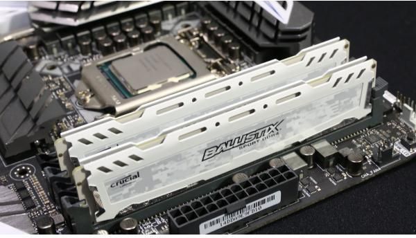 Pamięć RAM Crucial Ballistix Sport LT 8GB (2x4GB) DDR4 2400MHz