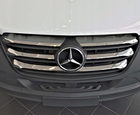 Mercedes Sprinter W907 od 2018 Nakladki na grill s