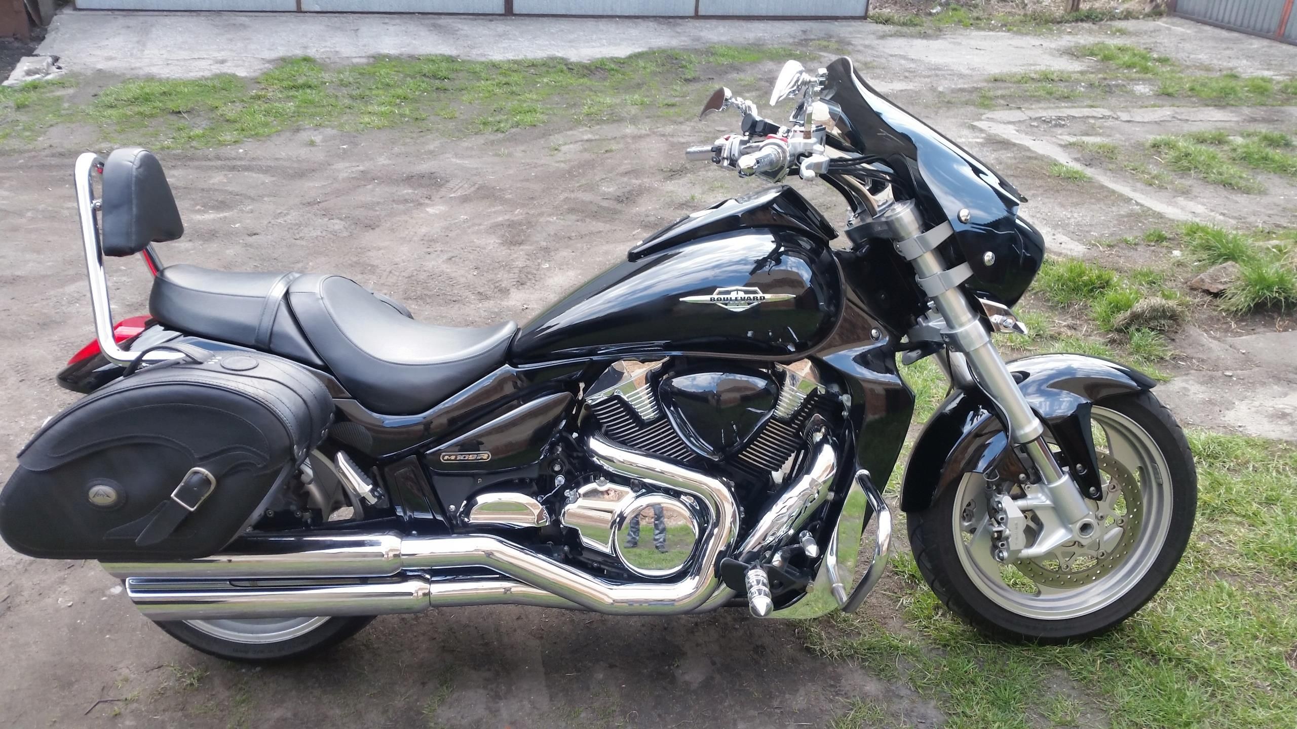 Suzuki vzr1800 boulevard