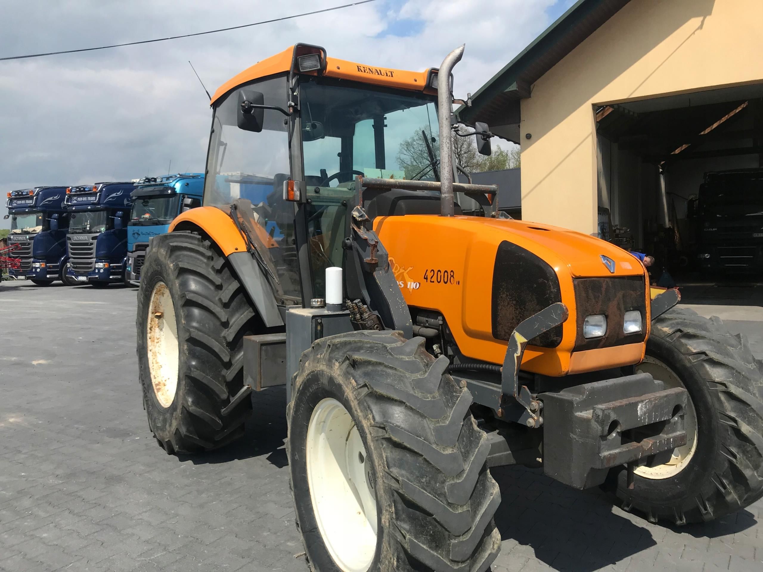 TRAKTOR ROLNICZY RENAULT ERGOS 110 2002 Rok Opinie I Ceny Na Ceneo pl