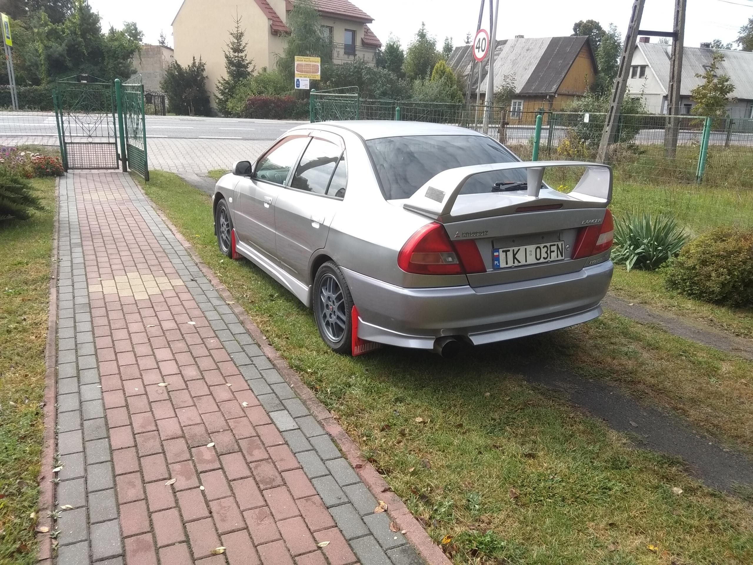 Mitsubishi lancer EVO 4 EVOLUTION - Opinie i ceny na Ceneo.pl