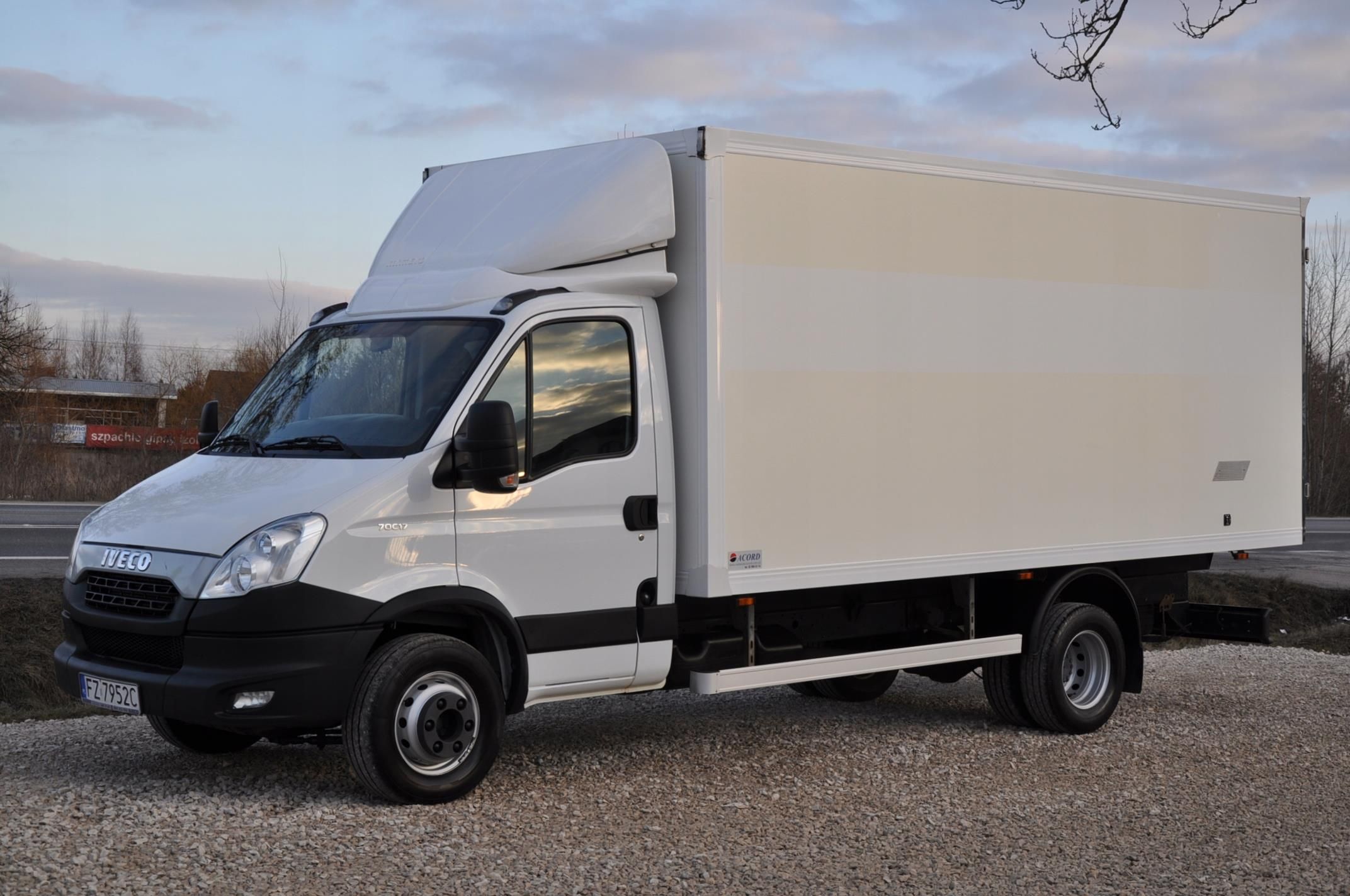 Ивеко дейли 2008 год. Iveco Daily 70c. Ивеко Дейли изотермический фургон. Изотермический фургон Iveco Daily 70c16h3.0. Iveco Daily 3.0.