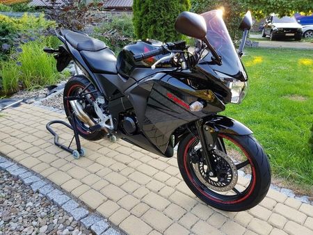 CBR125R JC50 - バイク車体