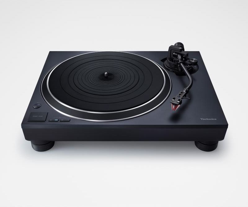 фото Проигрыватель виниловых пластинок Technics SL-1500C Black SL-1500CEE-K