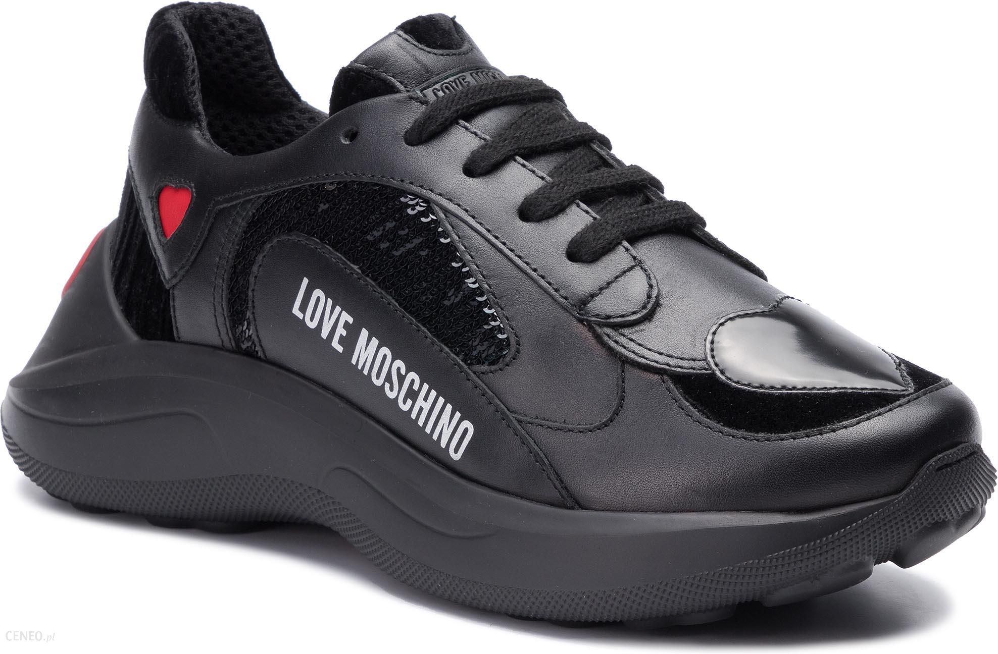 sneakersy love moschino