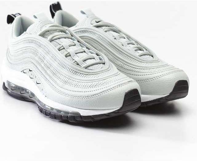 Nike W AIR MAX 97 LX 002 LIGHT SILVER LIGHT SILVER 37,5 Nike Air Max 97 Trainers In Silver Silver Ceneo.pl