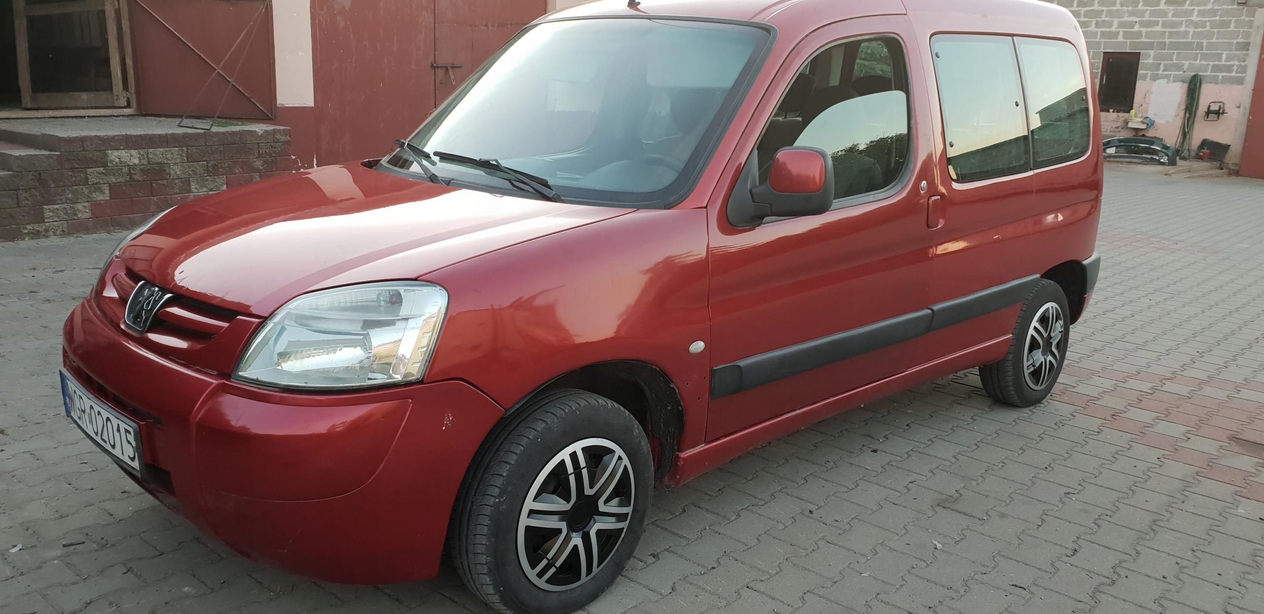 Peugeot Partner 1,4 benzyna + LPG - Opinie i ceny na Ceneo.pl