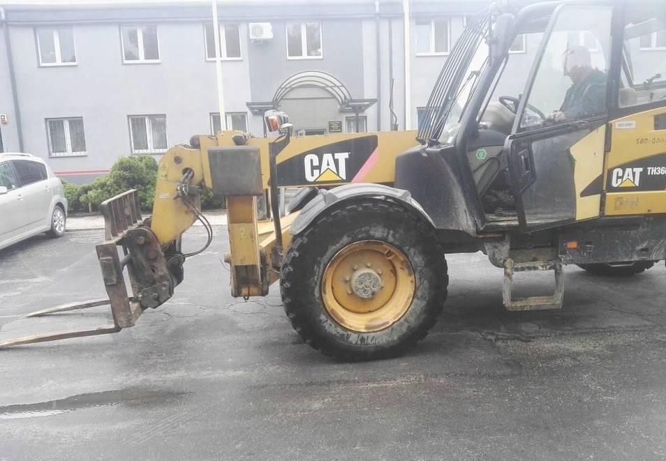 CAT TH360B – ładowarka teleskopowa Opinie i ceny na Ceneo.pl Ładowarka teleskopowa CAT TH 360 B Opinie i ceny na Ceneo.pl