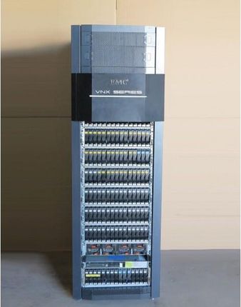 EMC VNX5300 4 x 300GB (VNX53D1530)