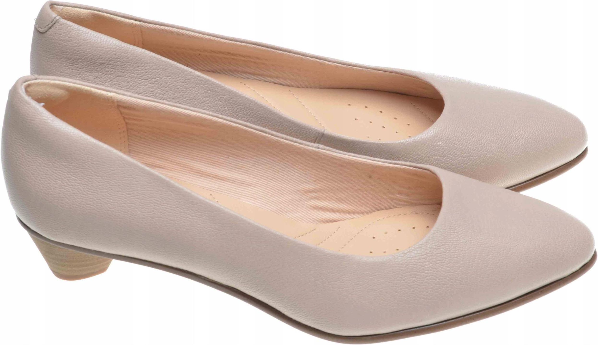 clarks mena bloom sand