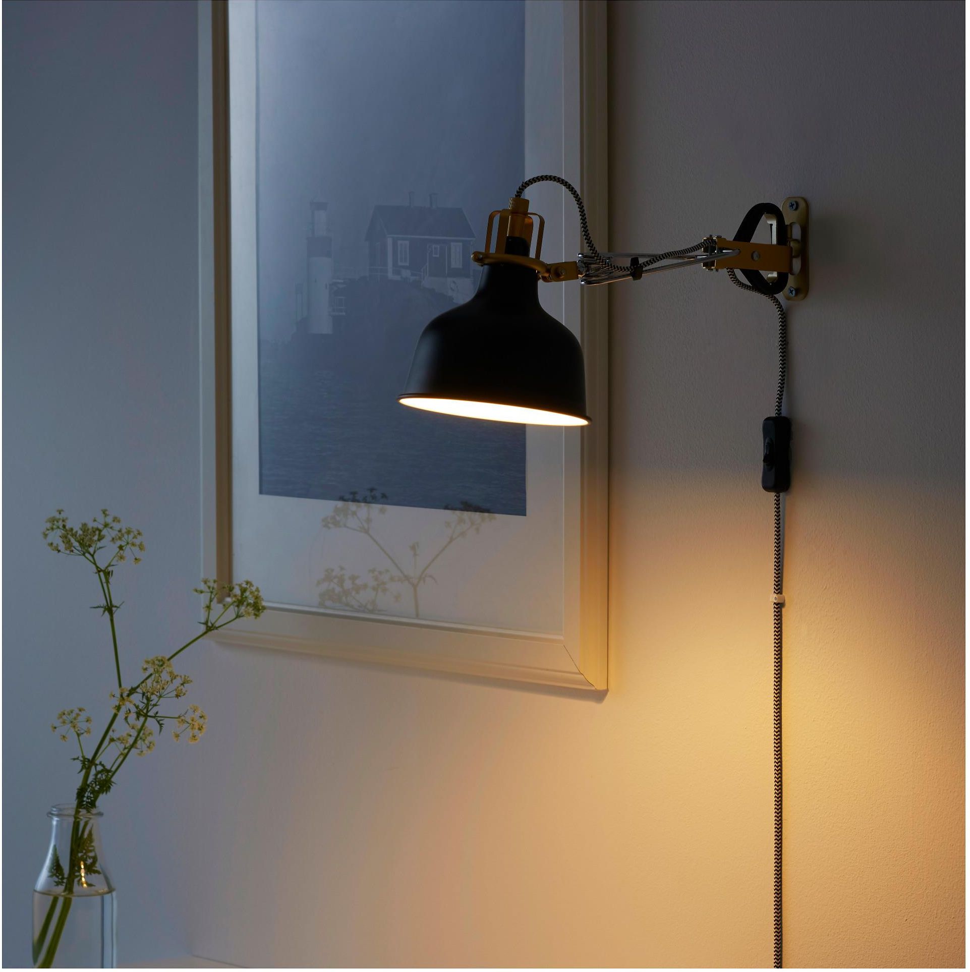 09ab684a-969c-483f-8e14-