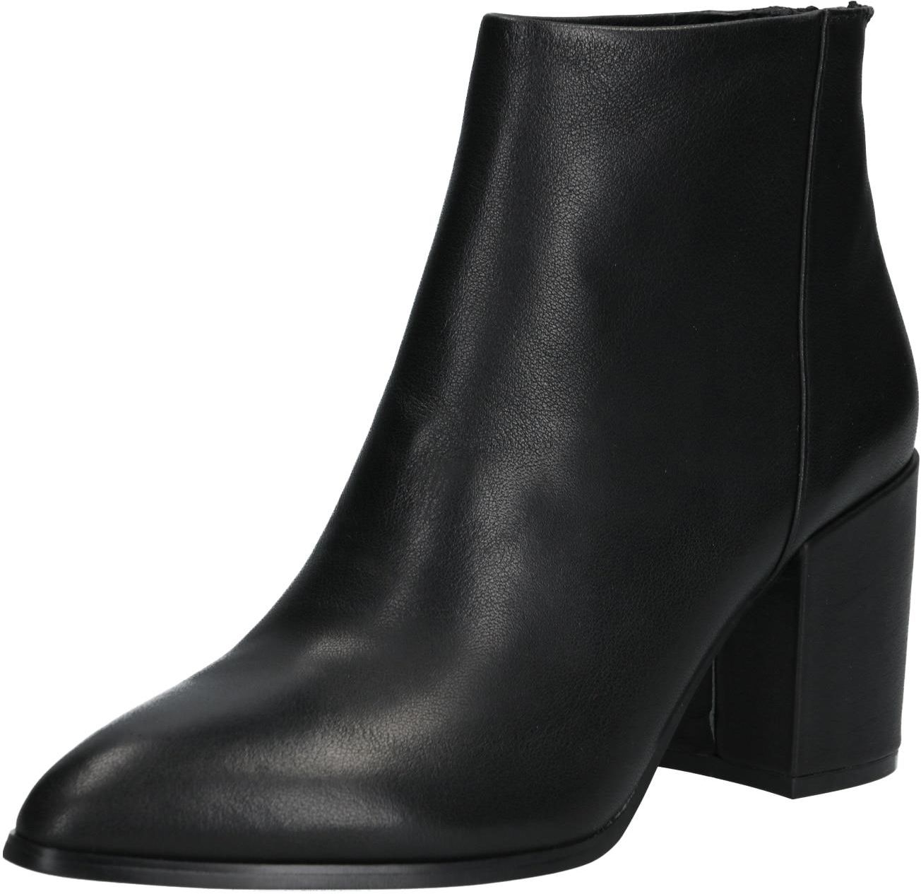 Jillian bootie hot sale steve madden