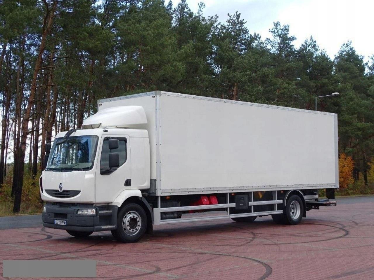 Рено мидлум. Renault Midlum 240 DXI. Рено Мидлум 2014. Renault Midlum DXI. Renault Midlum десятитонник реф.