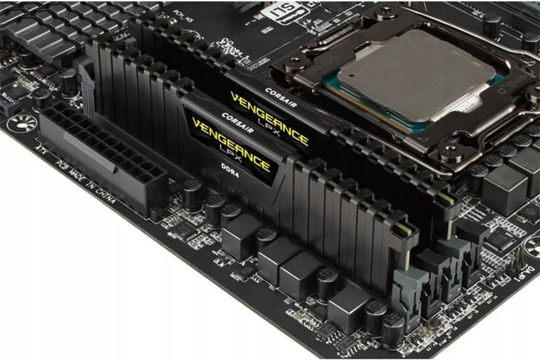 Pamięć RAM Corsair Vengeance LPX 16GB (2x8GB) DDR4 3600MHz