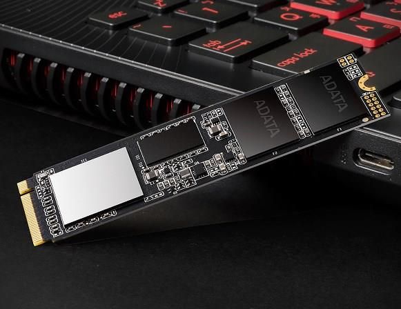 ADATA XPG AX8200 Pro 2TB NVMe SSD （USED) 61frSxKs0CL._AC_SL1000_.jpg