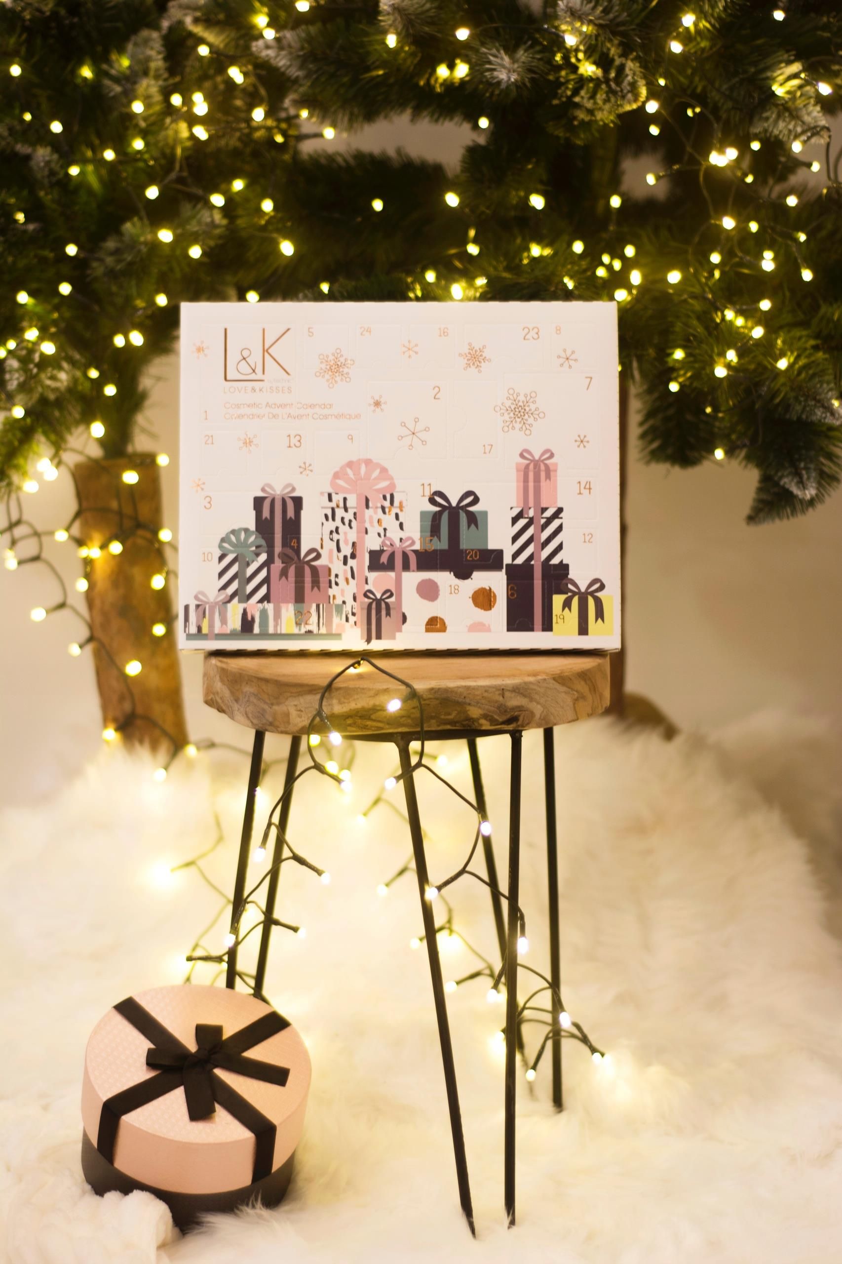 Technic Love & Kisses Cosmetic Advent Calendar Kalendarz Adwentowy Z Kosmetykami