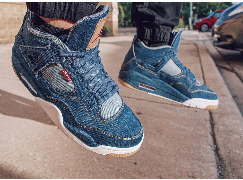 26cm NIKE × LEVI’S AIR JORDAN 4 DENIM LEVI'S × NIKE AIR JORDAN 4 RETRO LEVIS NRG (DENIM/DENIM-SAIL