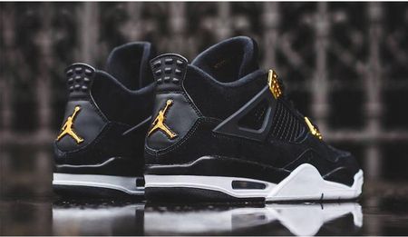 Retro newest 4s royailty