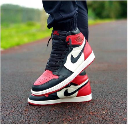 靴 Nike Air Jordan 1 Retro High OG Toe Nike Air Jordan 1 Retro High OG 