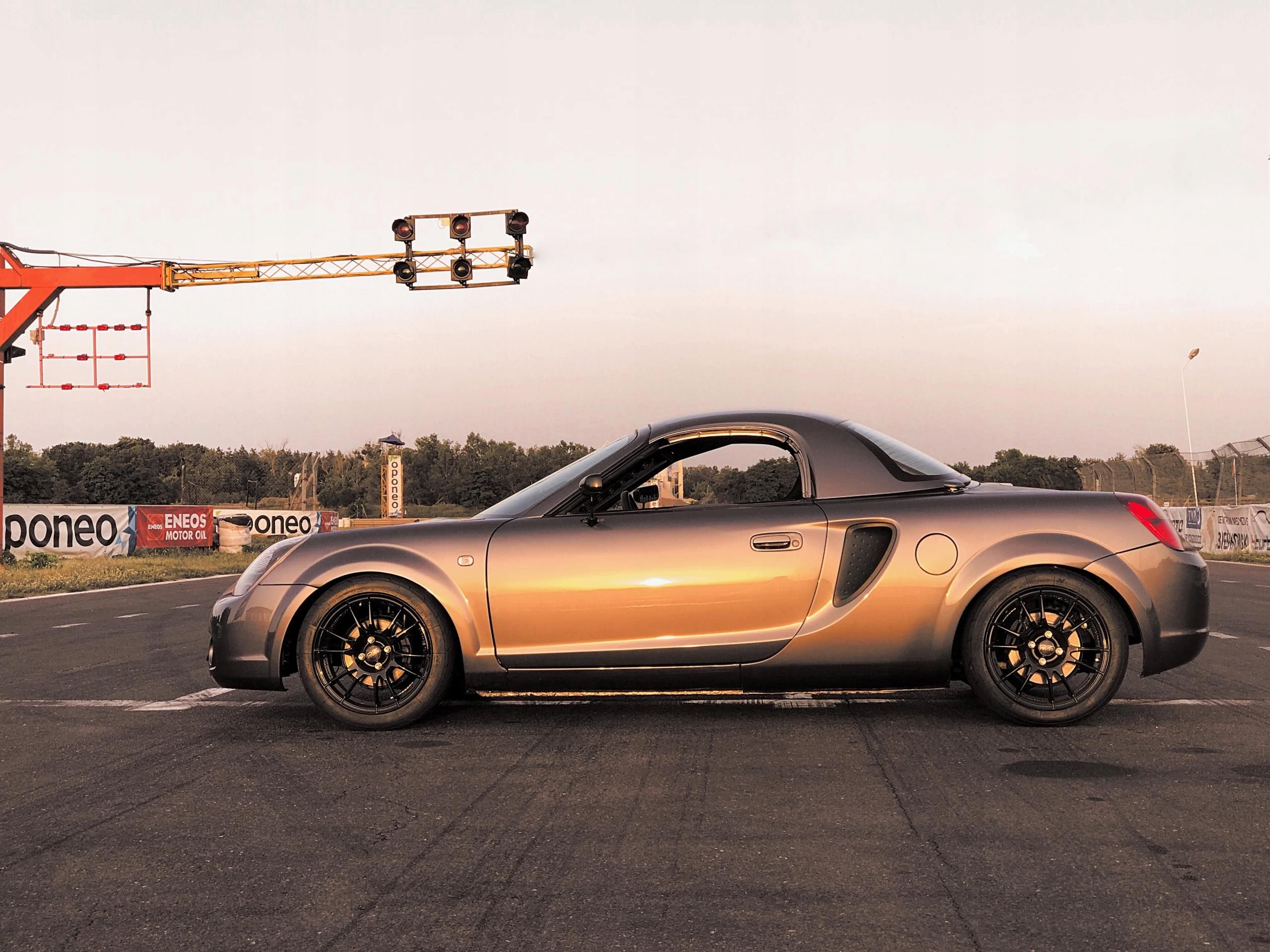 MR2ページ TOYOTA MR 2 III ZZW30 - K20A2 - 240 KM ! RACE CAR - Opinie i ceny