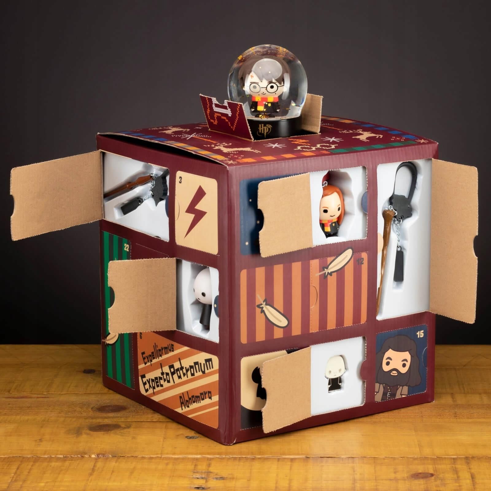 Harry Potter Kalendarz Adwentowy Figurki Różdżki - zdjęcie 1 Harry Potter Kalendarz Adwentowy Figurki Różdżki