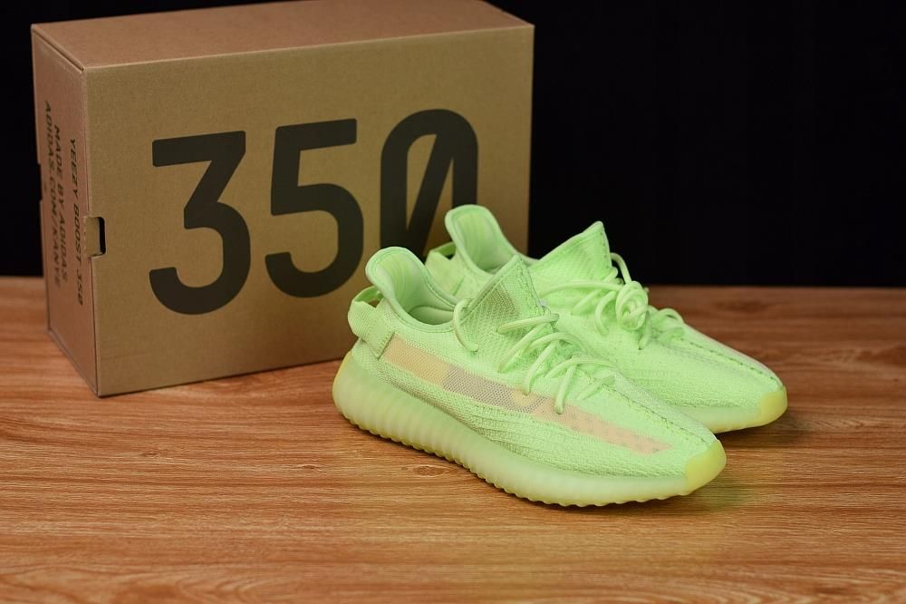 Adidas best sale yeezy fluorescent