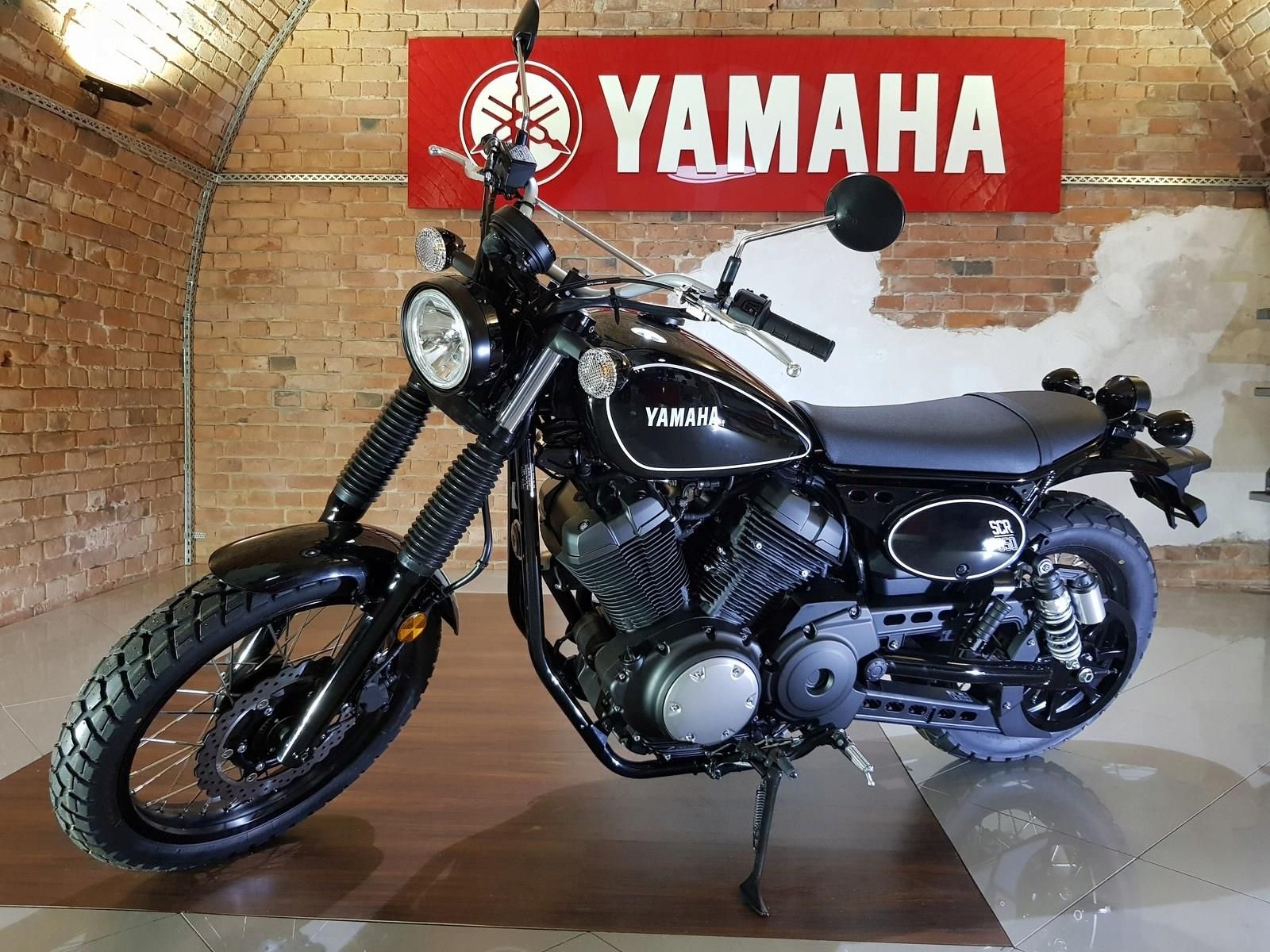 yamaha scr 950 cena