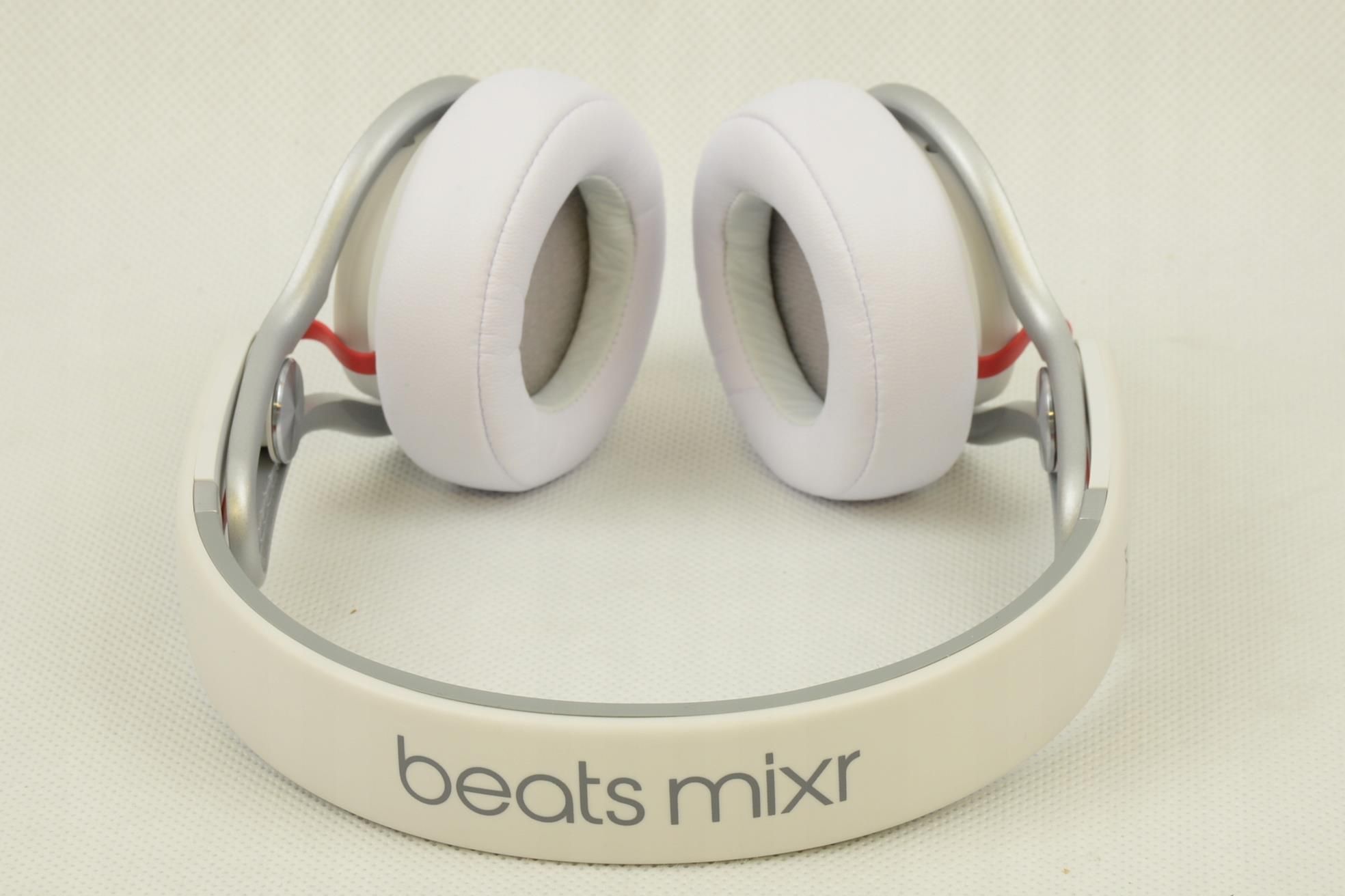 Beats Mixr Dr Dre ホワイト/レッド Słuchawki Beats by Dr. Dre Mixr Biały - Opinie i ceny na