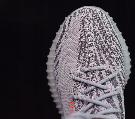 YEEZY BOOST 350 V2 グレー/ホワイト Yeezy Boost 350 V2 Cloud White (Reflective) - APLUG – APLUG PL