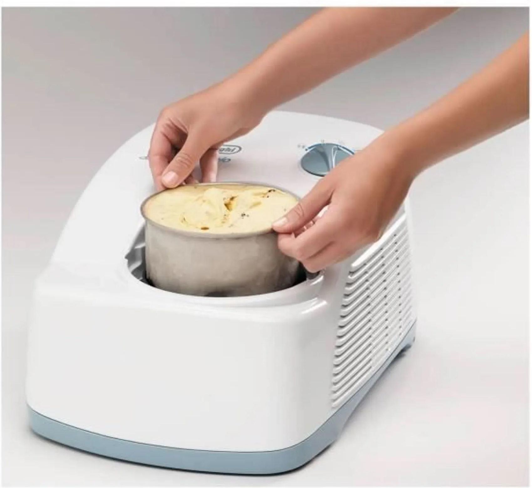 фото Морозивниця автоматична Delonghi ICK 5000 1