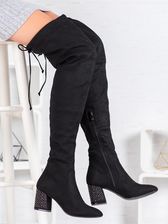 kozaki z ozdobnym obcasem