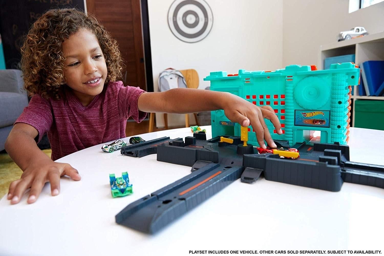Hot Wheels City Miejskie Tory Gkt86 - zdjęcie 2 Hot Wheels City Miejskie Tory Gkt86