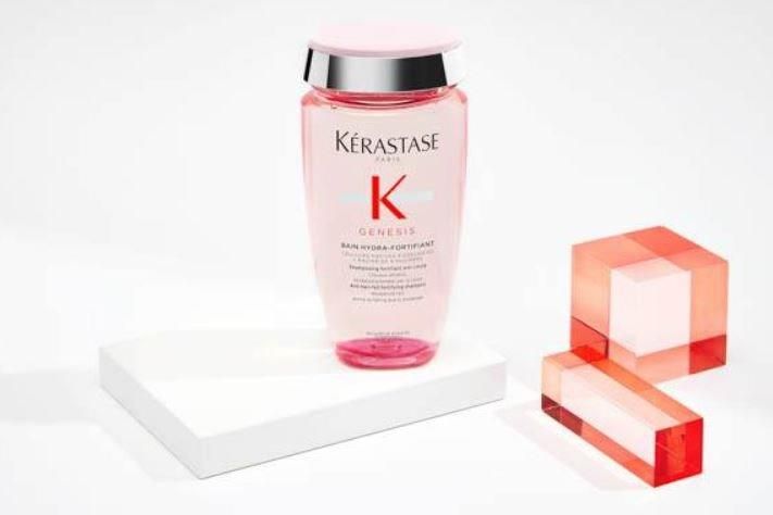 Kérastase Genesis Bain Hydra-Fortifiant Szampon Do Włosów 250 Ml - zdjęcie 3 Kérastase Genesis Bain Hydra-Fortifiant Szampon Do Włosów 250 Ml