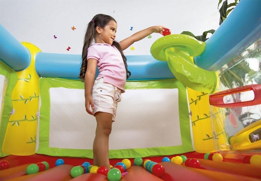 Bestway Fisher-Price Dmuchany Zamek Trampolina Z Piłkami 175X173X114Cm