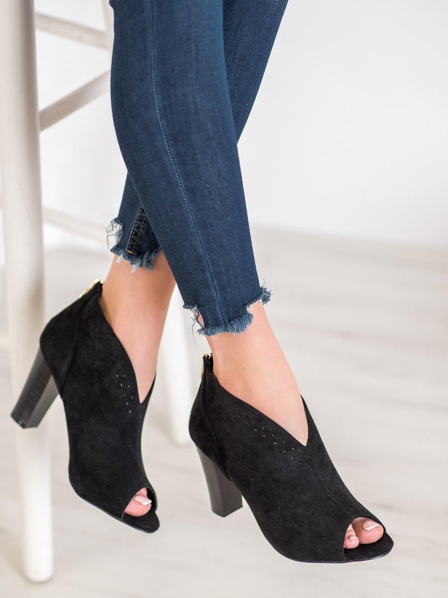 botki open toe zamek