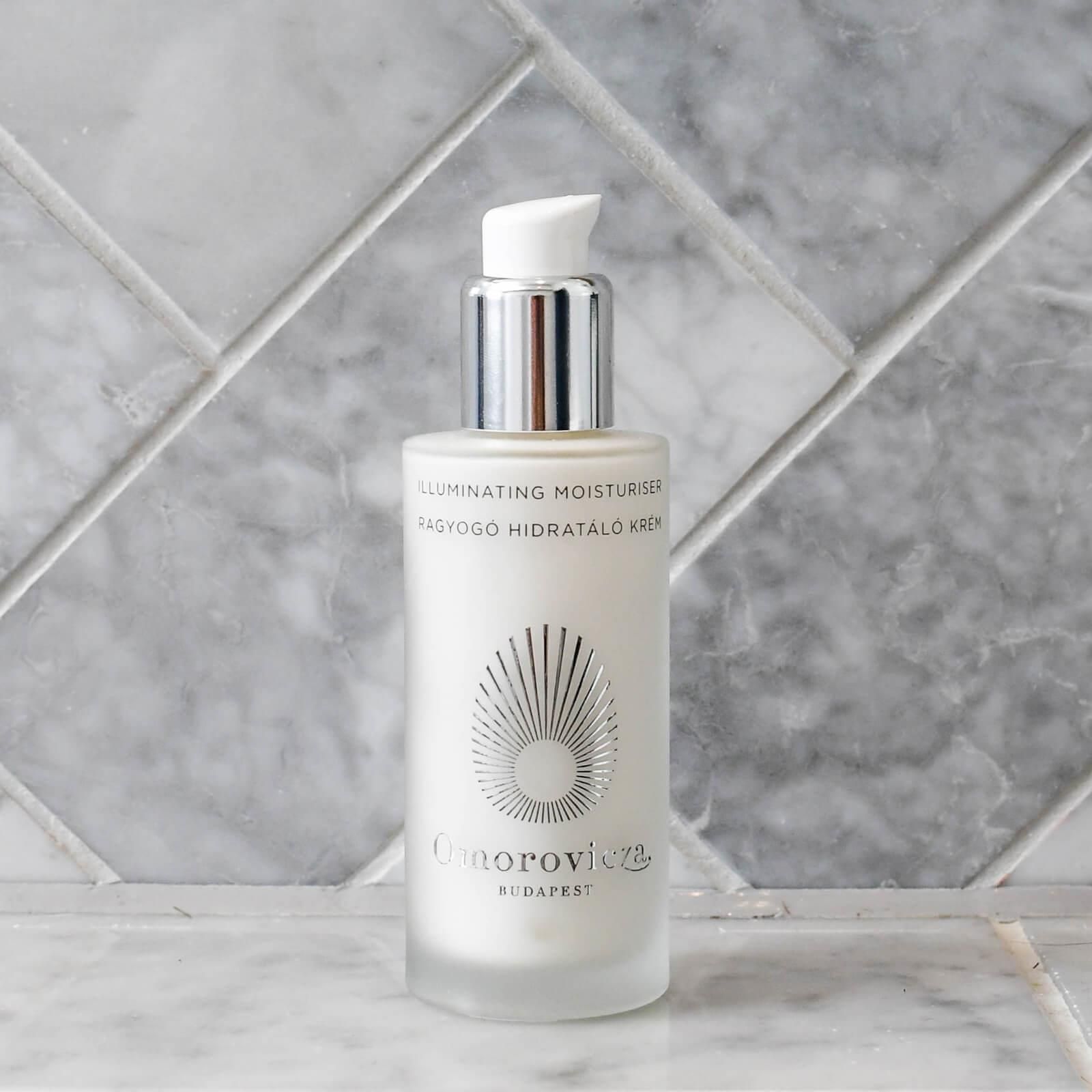 Krem Omorovicza Illuminating Moisturise Nawilżająco