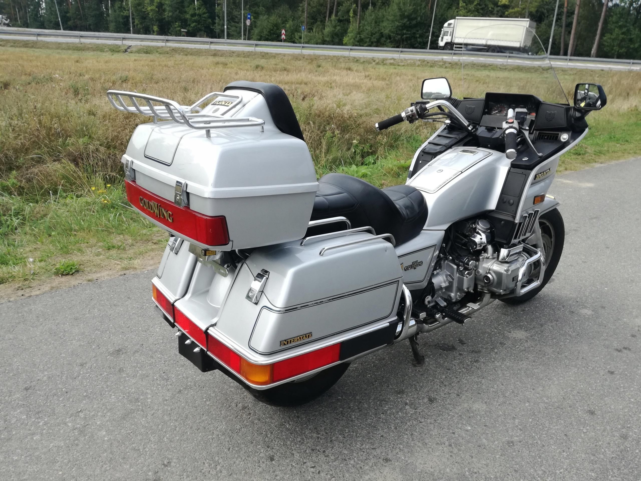 Honda gold wing 1200