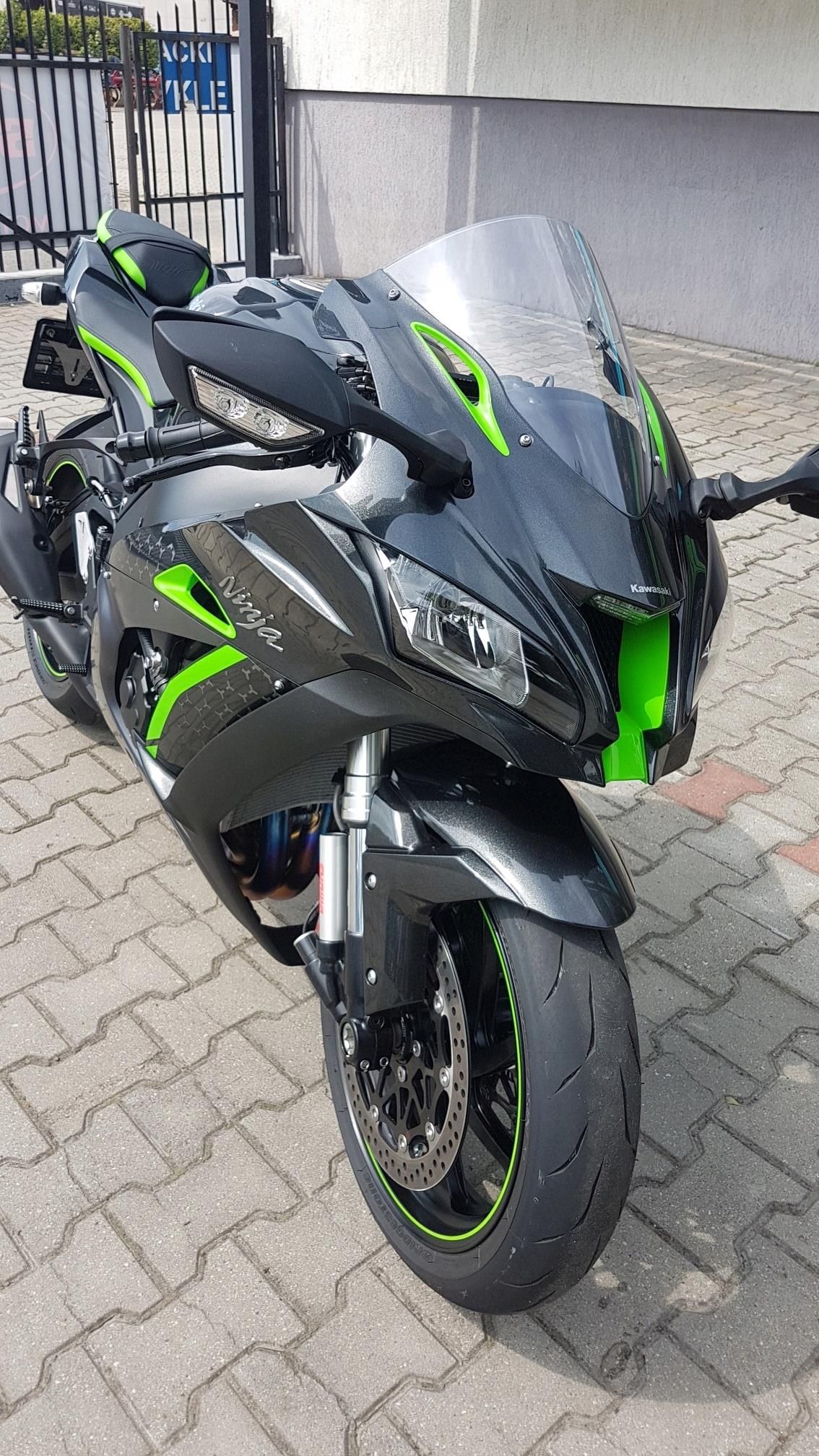 Kawasaki ZX 10 R SE, Ninja 2019 r 860km Fra VAT - Opinie i ceny na