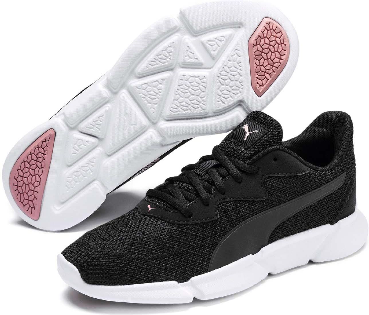 hoka one one sky