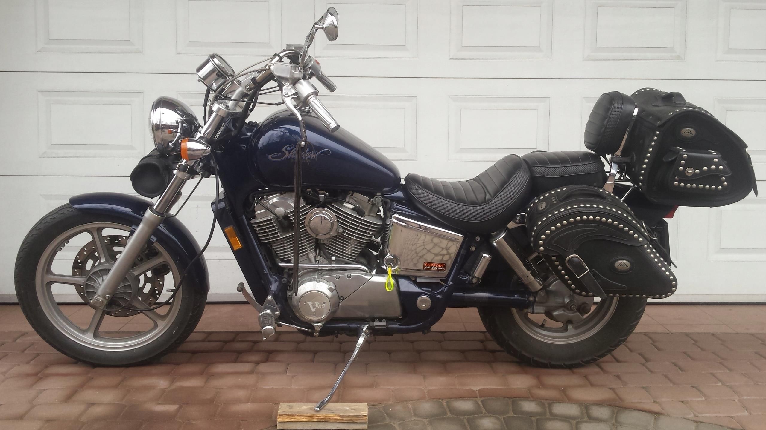 Honda shadow 1100 classic