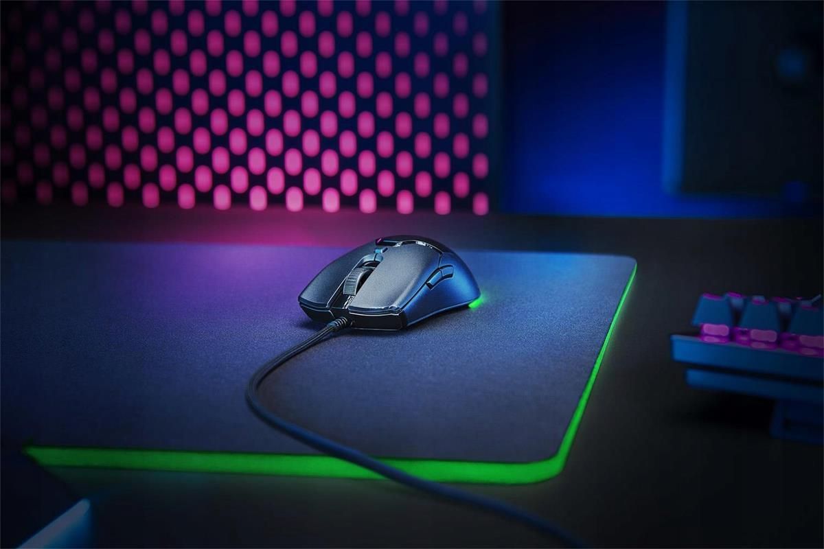 RAZER Viper Mini (RZ01-03250100-R3M1) - zdjęcie 3 RAZER Viper Mini (RZ01-03250100-R3M1)