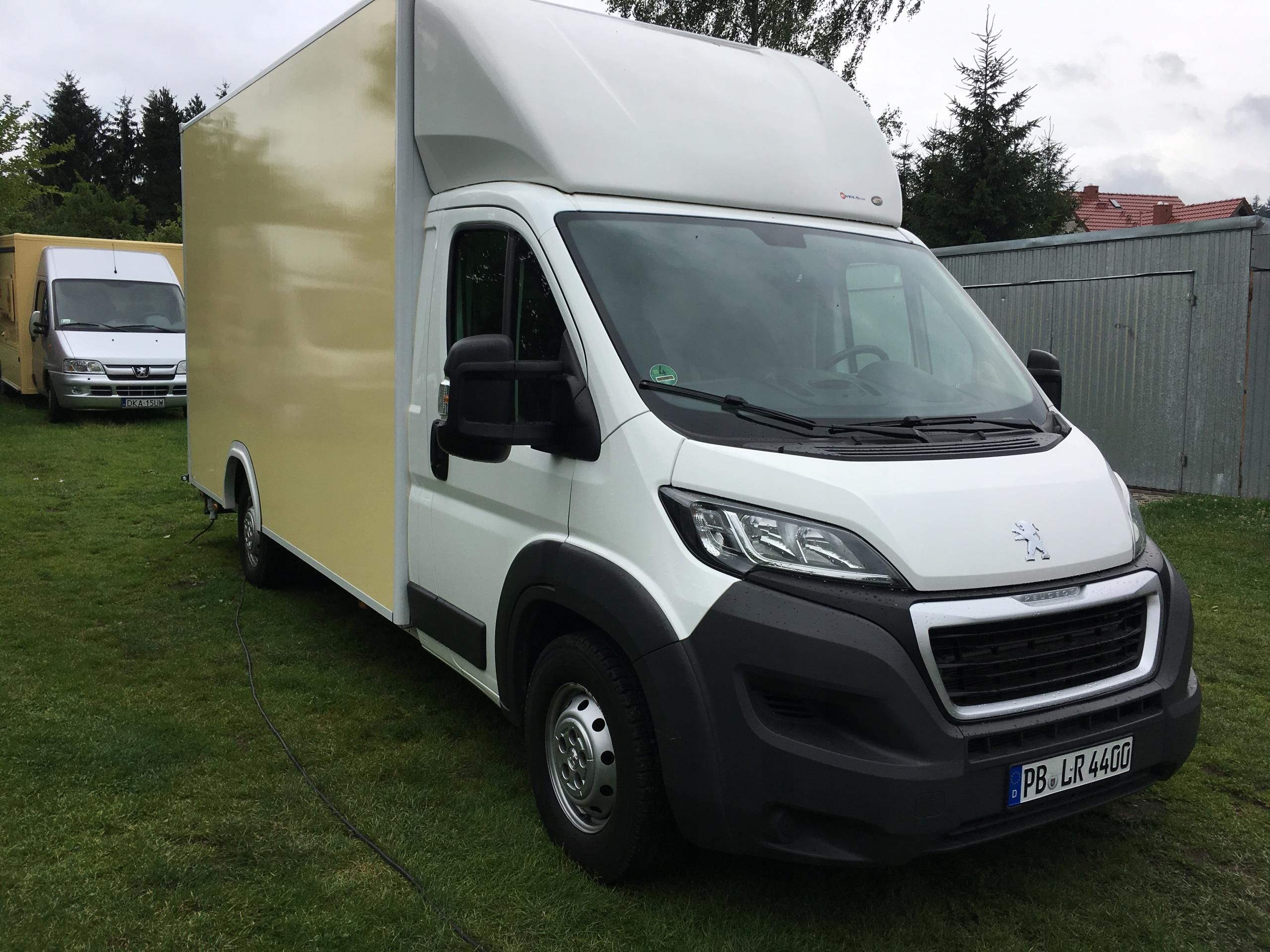 PEUGEOT BOXER AUTOSKLEP FOOD TRUCK 2014 R Opinie i ceny