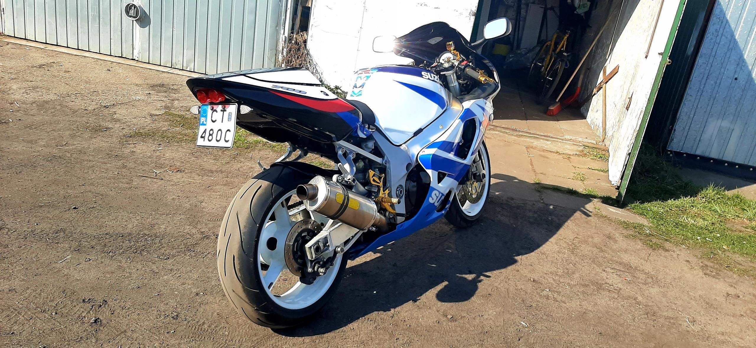 Suzuki gsxr 750 k1