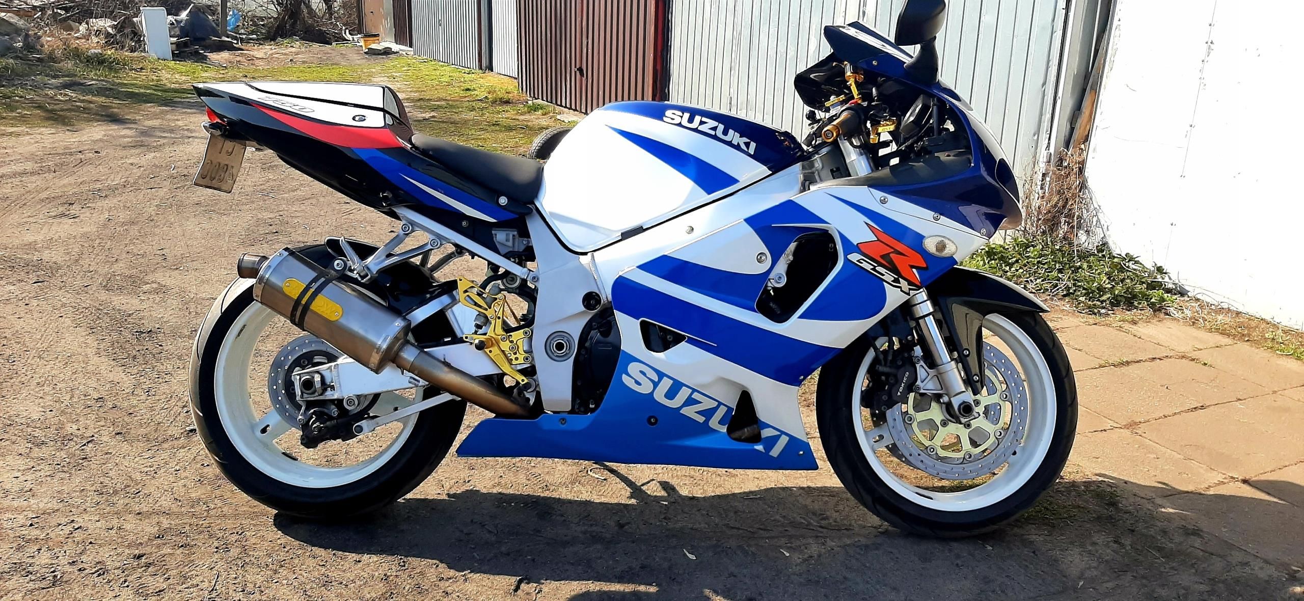 Suzuki gsxr 750 k1