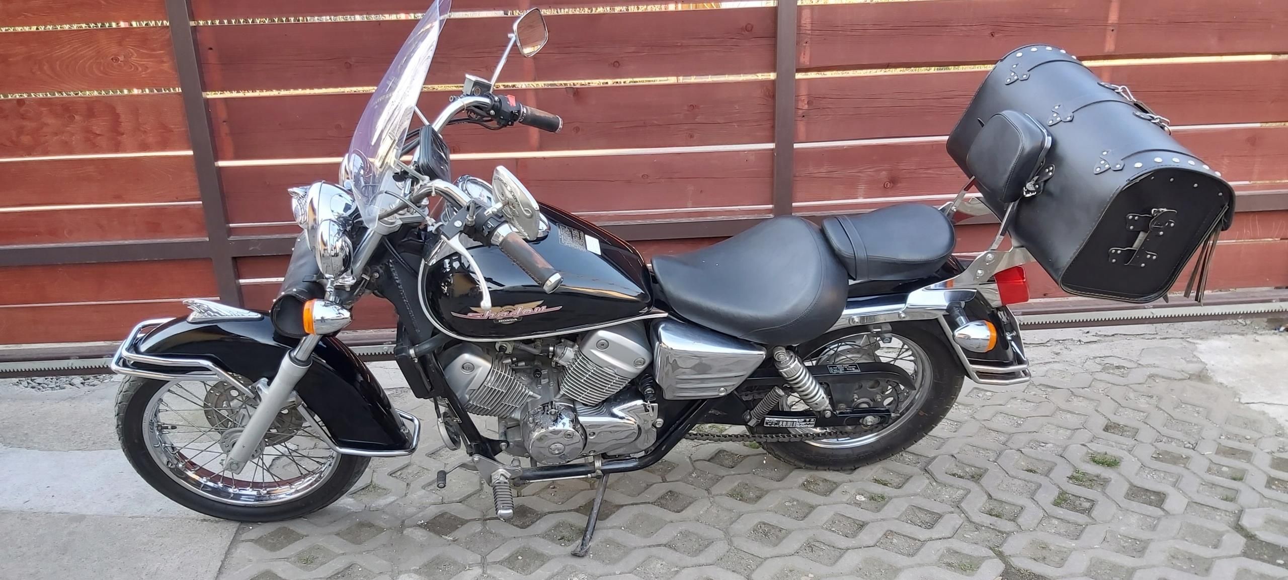 honda-vt-125-c2-shadow-jc29-opinie-i-ceny-na-ceneo-pl