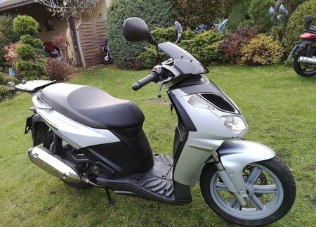 Motorcycle Aprilia Sportcity 125 2005 GPR Aprilia Sportcity 200