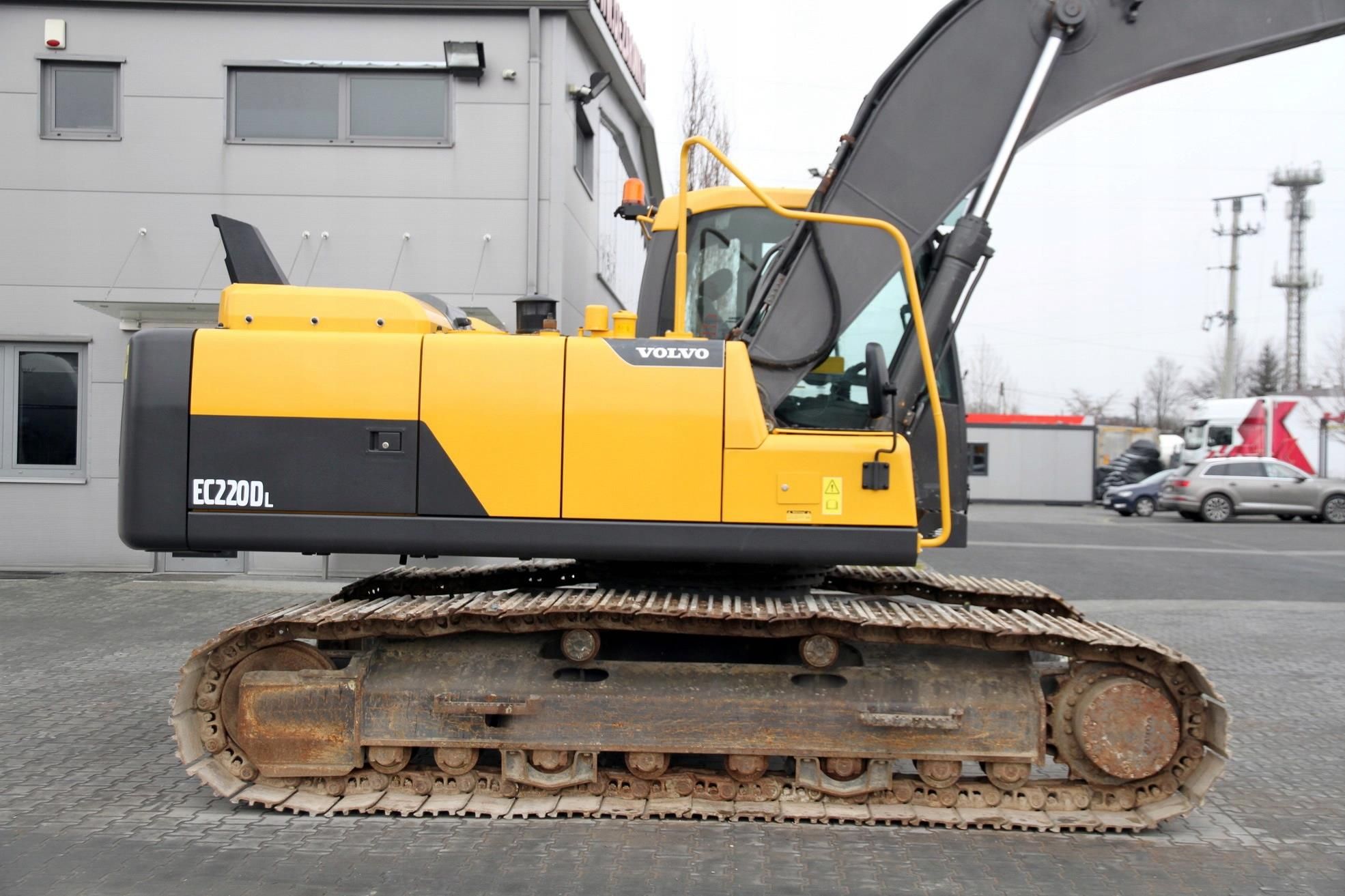 Volvo ec 220 dl