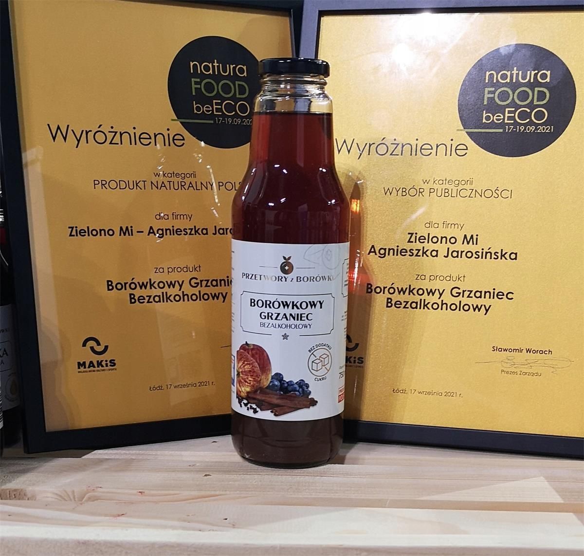 Borówkowy Grzaniec Bezalkoholowy B/c 750ML - zdjęcie 4 Borówkowy Grzaniec Bezalkoholowy B/c 750ML