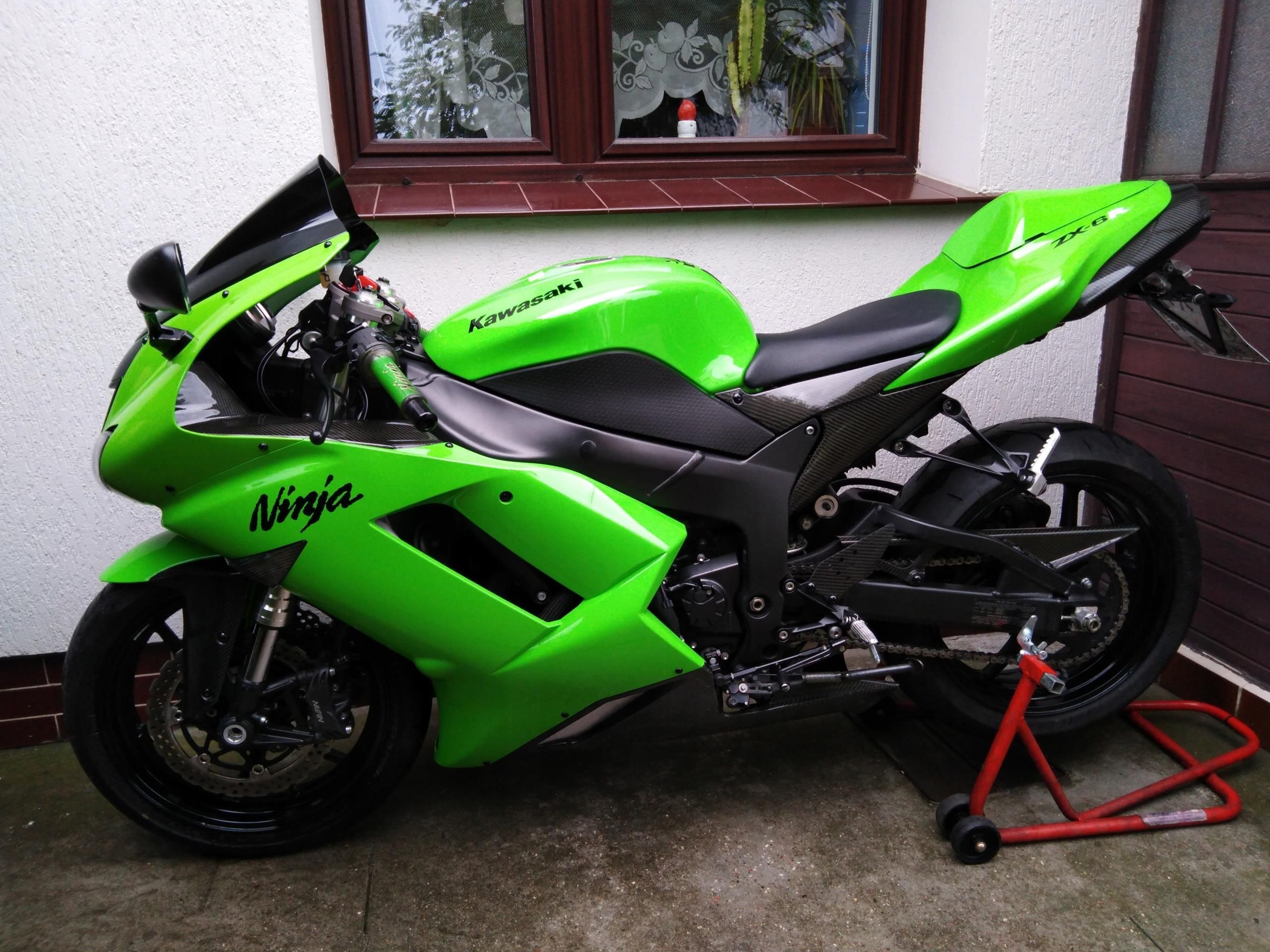 90ec4e8f-bde8-45e6-8504-